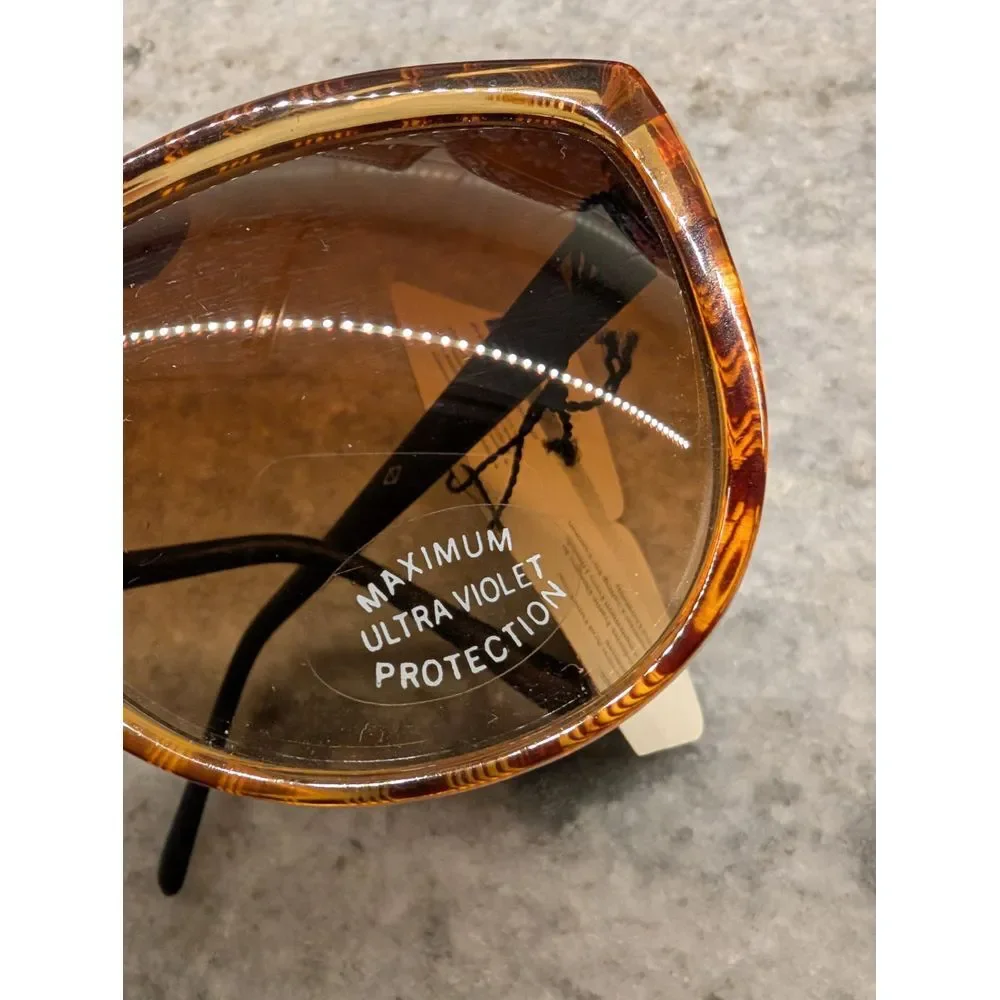 Vintage  Riviera Sunglasses UV Protection Womens New with‎ Tags